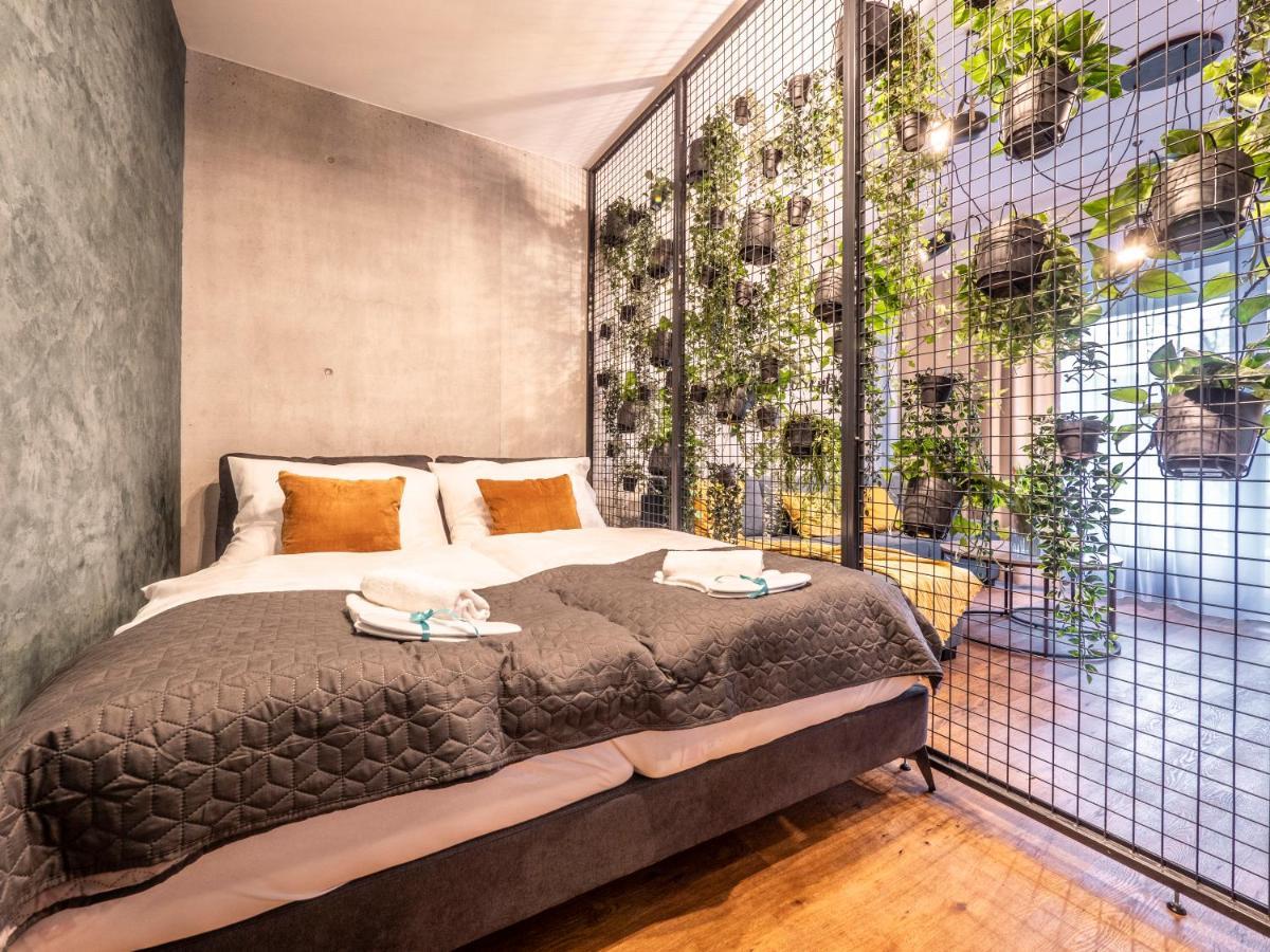 B10 Business Apartments Жиліна Екстер'єр фото